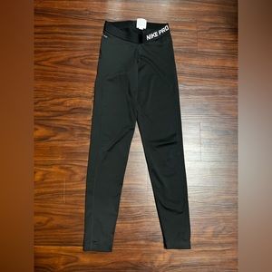 Nike Pro workout leggings size small